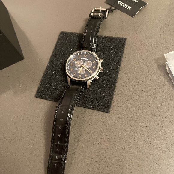 SOLD Citizen Men's Eco-Drive Chronograph Watch - Picture 3 of 8